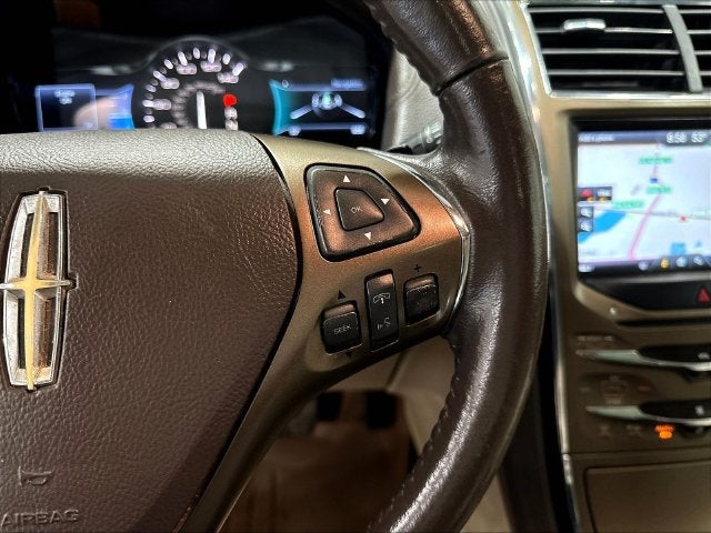 2015 Lincoln MKX Base