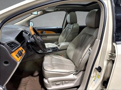 2015 Lincoln MKX Base