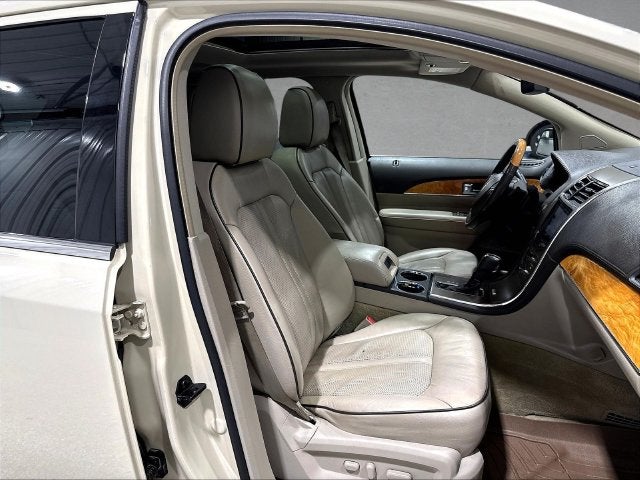 2015 Lincoln MKX Base