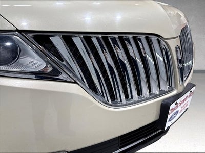 2015 Lincoln MKX Base