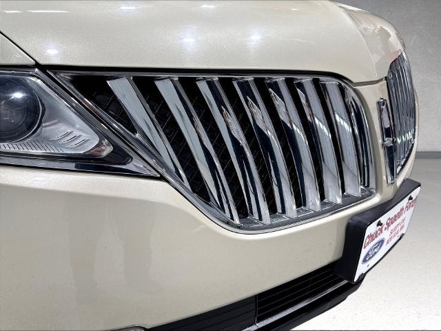 2015 Lincoln MKX Base