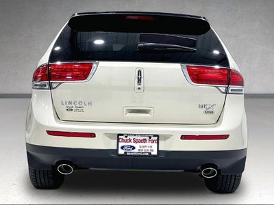 2015 Lincoln MKX Base