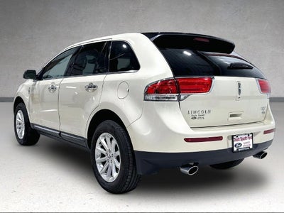 2015 Lincoln MKX Base