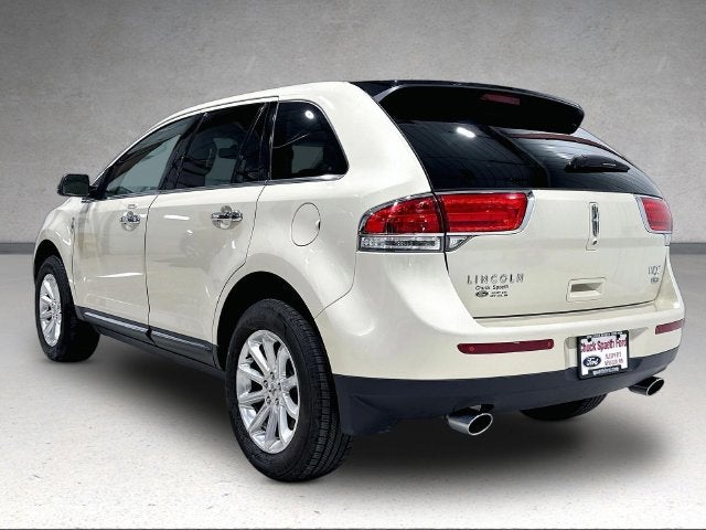 2015 Lincoln MKX Base