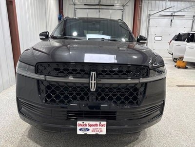 2025 Lincoln Navigator Black Label
