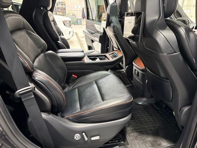 2025 Lincoln Navigator Black Label