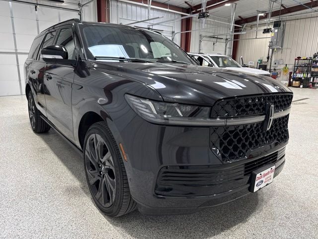 2025 Lincoln Navigator Black Label