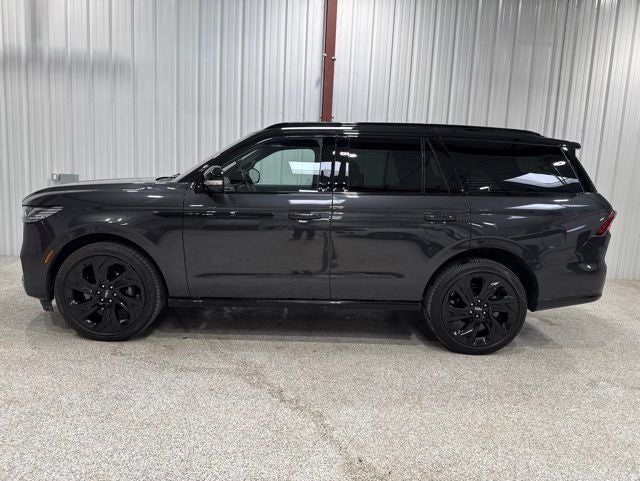 2025 Lincoln Navigator Black Label