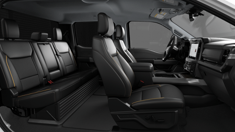 2027 Ford Super Duty F-350® Lariat®