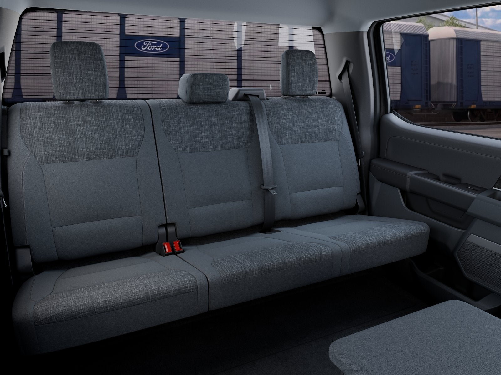 2027 Ford Super Duty F-350® XLT