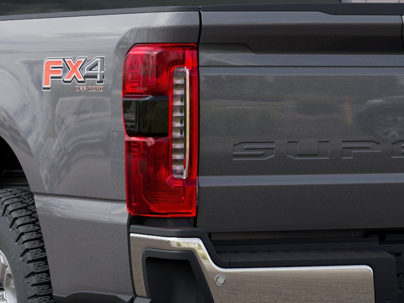 2027 Ford Super Duty F-350® XLT