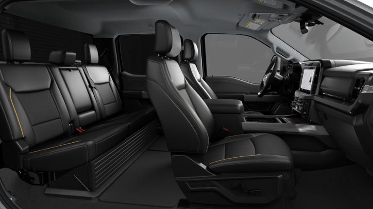 2027 Ford Super Duty F-350® Lariat®