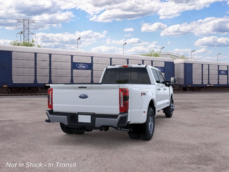2026 Ford Super Duty F-350® Lariat®