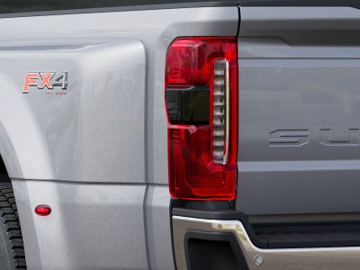 2027 Ford Super Duty F-450® Lariat®