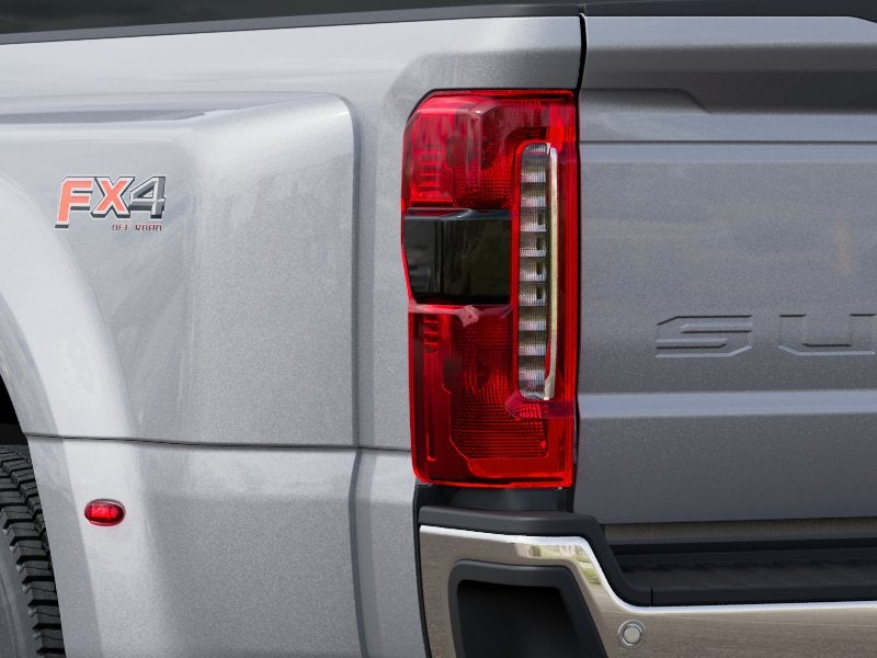 2027 Ford Super Duty F-450® Lariat®