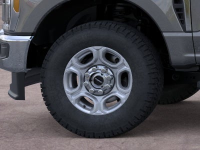 2026 Ford Super Duty F-350® XLT