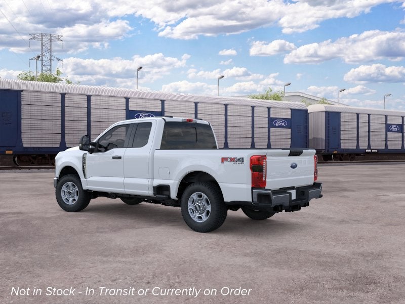 2026 Ford Super Duty F-350® XLT