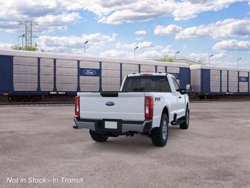 2026 Ford Super Duty F-350® XLT